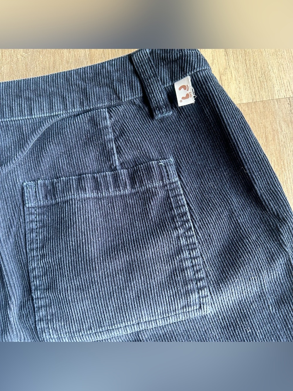 Vintage Men’s Hang Ten Corduory Shorts - Picture 6 of 6